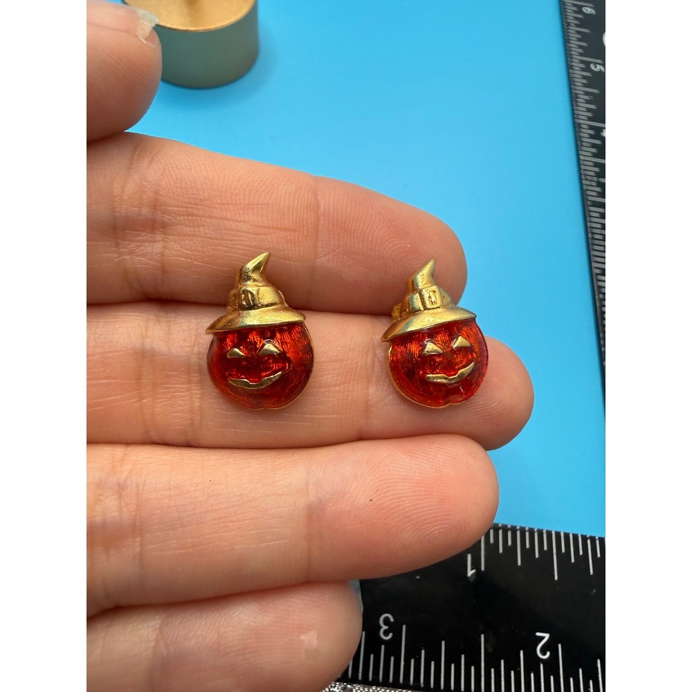 Vintage Avon Halloween Pumpkin Jack-O-Lantern Witch Hat‎ Stud Earrings Gold Tone